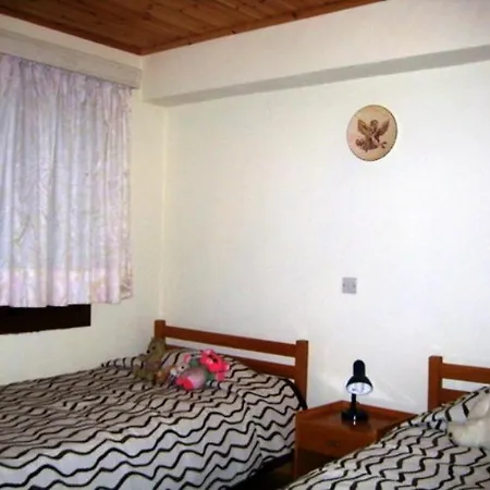 بيت للعطل Flora's House *