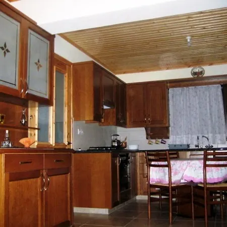 بيت للعطل Flora's House