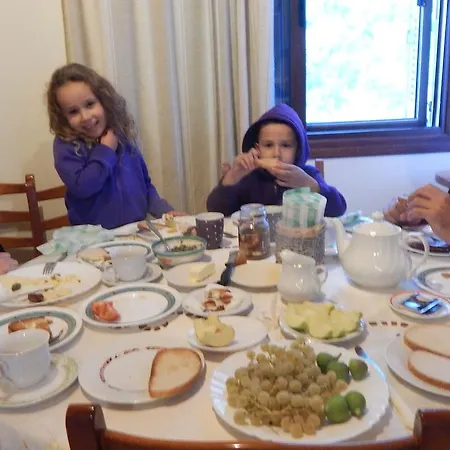 Flora's House بيت للعطل