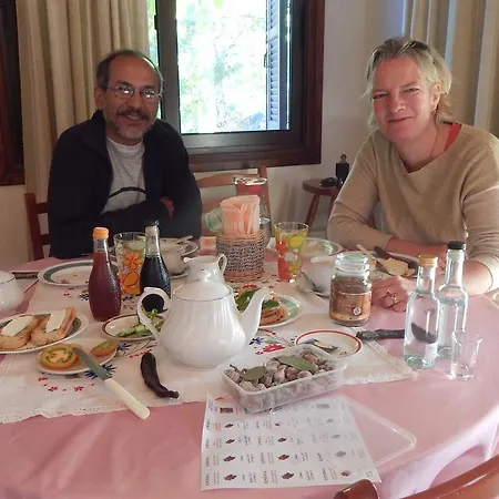 بيت للعطل Flora's House *